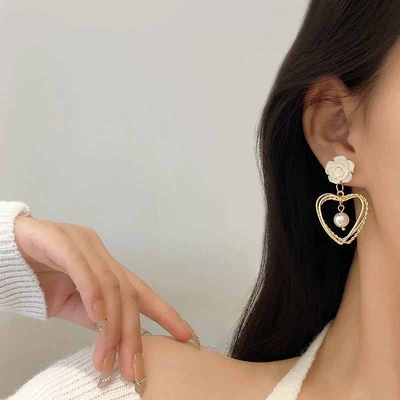 LA  Flower Earrings 2023 Fashion Light Luxury